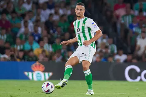 رسميًا.. لويز فيليبي يعود إلى الدوري الإسباني عبر بواية رايو فاليكانو